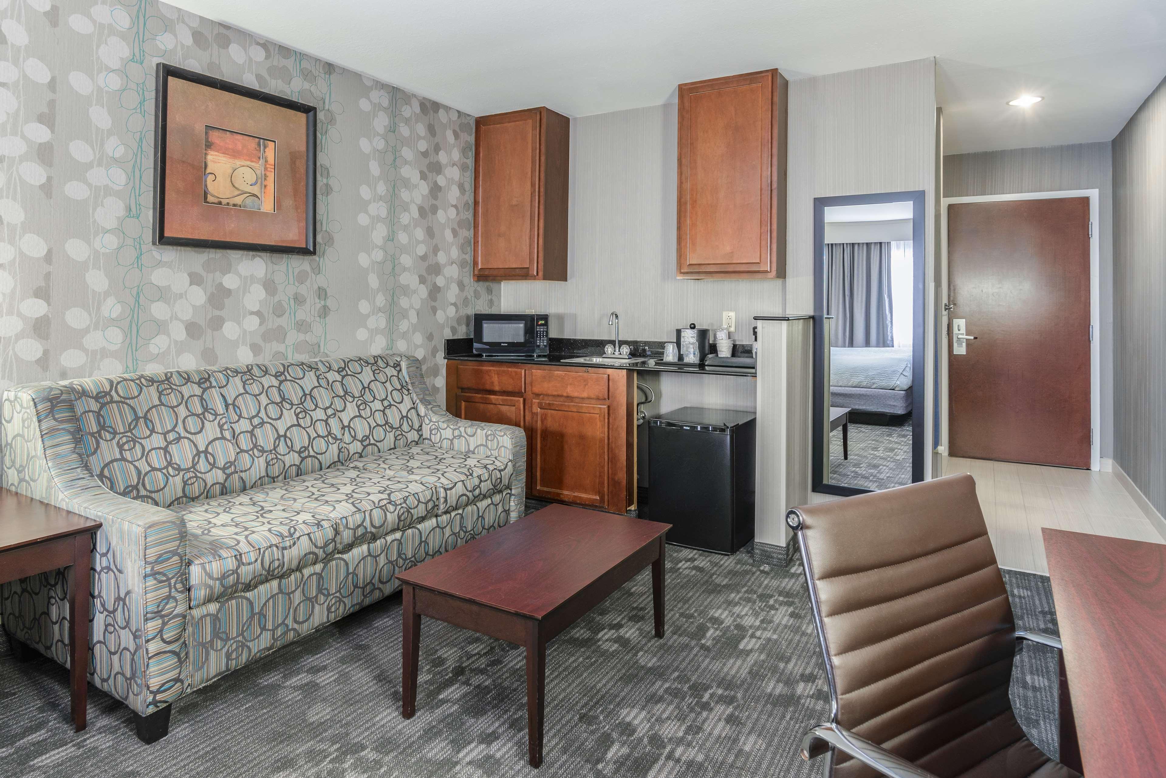 Best Western Concord Inn And Suites Eksteriør billede